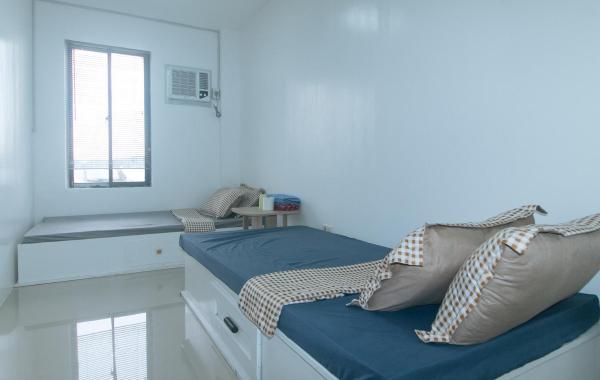 Στη φωτογραφία φαίνεται το αντικείμενο Skybox Pension House by RedDoorz που βρίσκεται στην πόλη San Enrique.