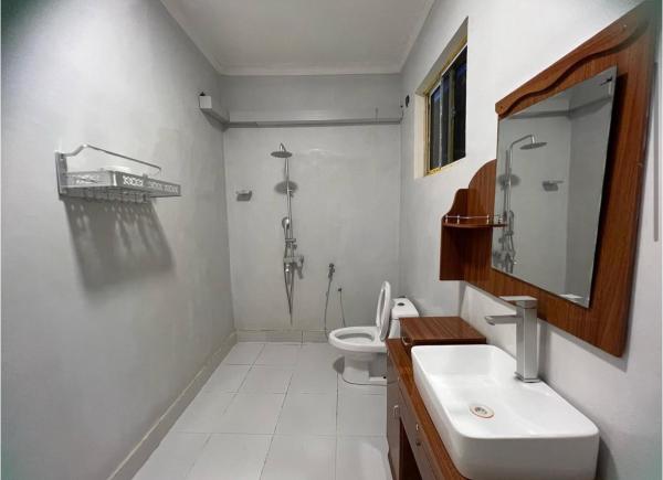 A la foto es mostra l'objecte Kilindoni Dindini Home Stay situat a la ciutat de Kilindoni.