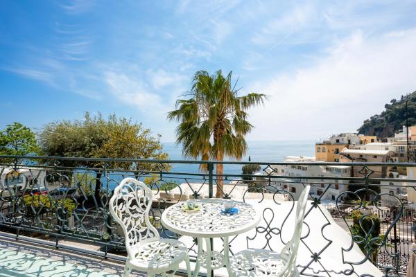 A la foto es mostra l'objecte Casa Consilla situat a la ciutat de Positano.