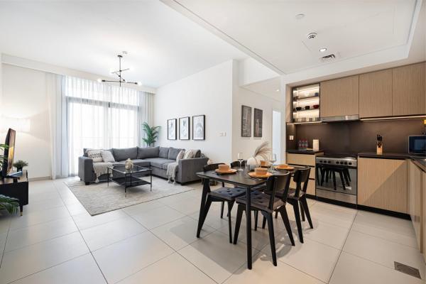 Burj Crown Luxury 4 Bedroom, Balcony Views, 5 Min To Burj Khalifa - Dubai