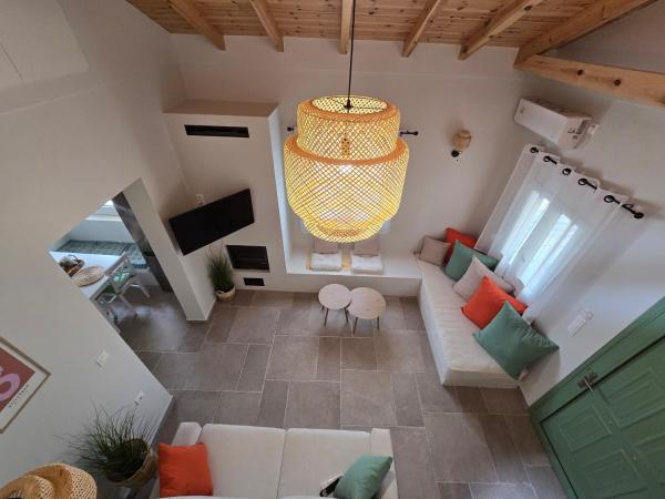 Nella foto è visibile l'oggetto Vrachati Loft situato nella città di Zevgolateíon.