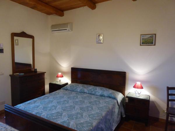 A la foto es mostra l'objecte Verdura Country LT situat a la ciutat de Calamonaci.