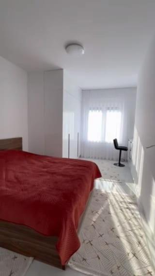 Dua Luxe Living Apartment, Pejë