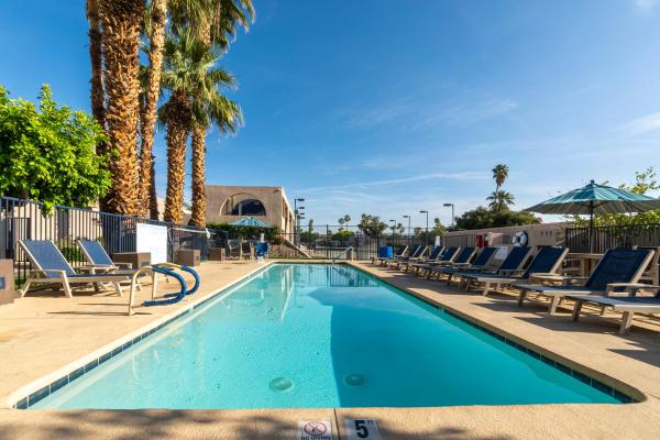 Vista Mirage Resort - Palm Springs, CA