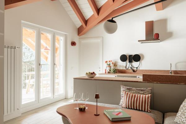 På billedet ses objektet TornoFino beliggende i byen Torno.