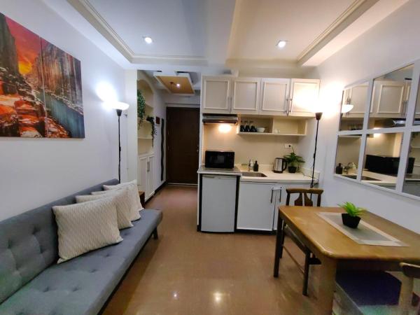 1BR Condotel Ridgewood Towers Near Airport #RW05-1, Манила