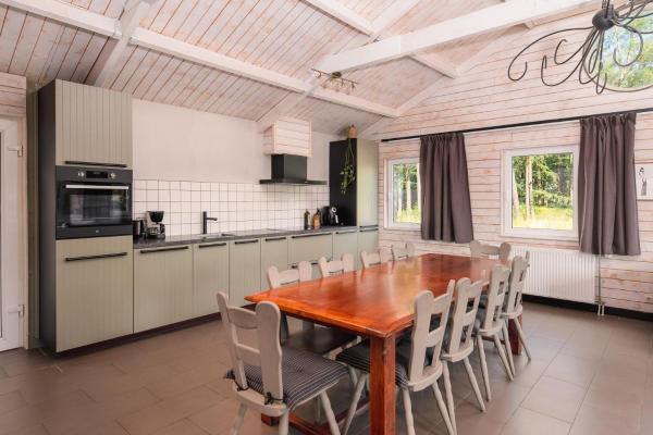 A la foto es mostra l'objecte Familiehuis met Hottub + trekkershutten | 18 Pers. situat a la ciutat de Itterbeck.