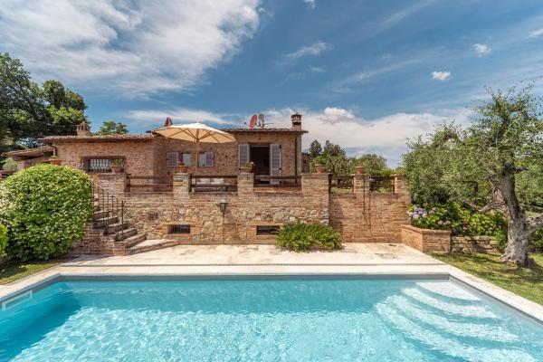 L'oliveta 6, Emma Villas