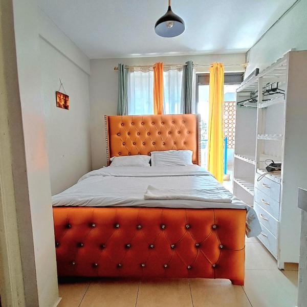 På billedet ses objektet Superhighway Inn -2 Minutes To SpurMall and Ashaki Resort 1800kes beliggende i byen Ruiru.