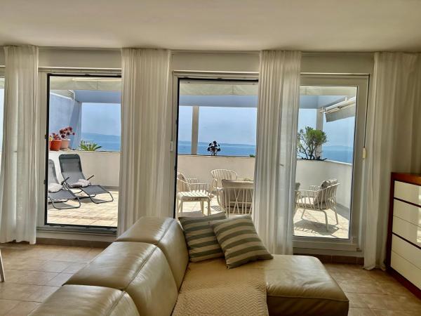 Op de foto is het object Lux View Beach Apt te zien, gelegen in de stad Split.