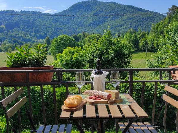 Rustico Giuly, Civenna