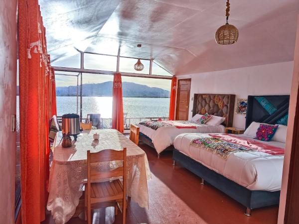 Na fotografii je vidět objekt Titicaca Kontiki Eco Lodge Peru nacházející se ve městě Puno.