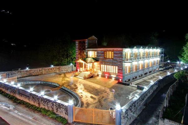 Nella foto è visibile l'oggetto Luxe Signature situato nella città di Baragrān.