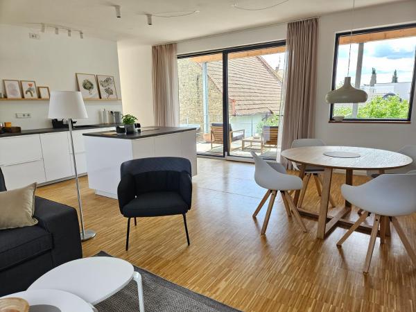Op de foto is het object Close to Frankfurt - TheChicandCosy - 125qm te zien, gelegen in de stad Rote Warte.