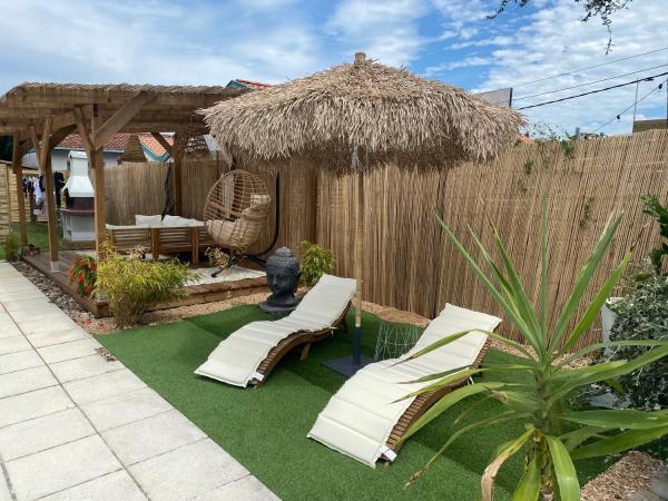 A la foto es mostra l'objecte Maisonnette climatisée avec piscine et plage à 6mn situat a la ciutat de Labenne.