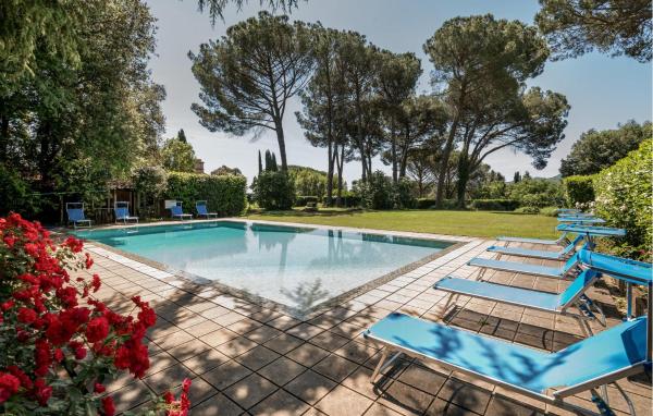 The photo shows the Nice Home In Sutri With Wifi located in the city of Sutri.