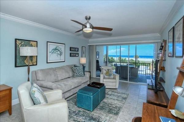 Crescent Royale Condominiums 308 - Siesta Key, FL