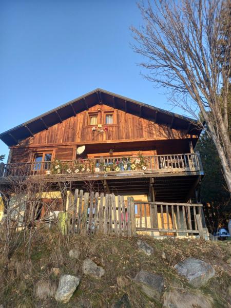 På billedet ses objektet Le chalet montagnard Ninou beliggende i byen Les Angles.