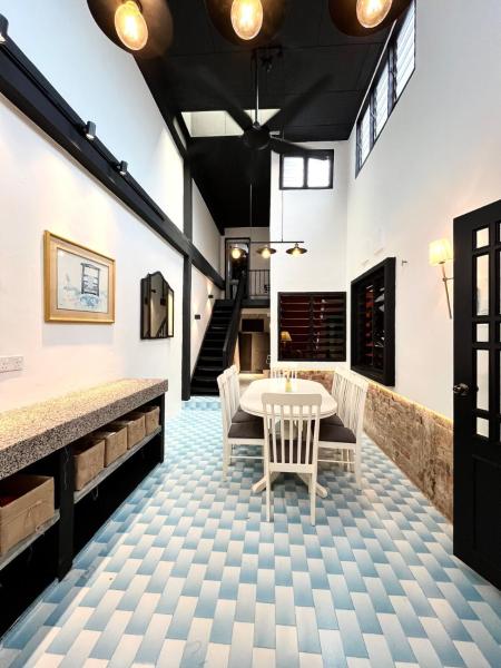 Peranakan House Convenient Stay Near Jonker 6-12 Pax - Malacca