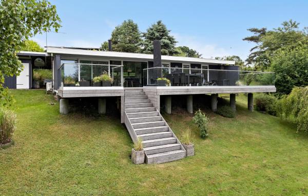 A la foto es mostra l'objecte 2 Bedroom Cozy Home In Ebeltoft situat a la ciutat de Ebeltoft.