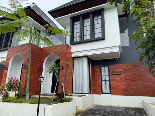 Nella foto è visibile l'oggetto Atmadeva Boutique Villas situato nella città di Batu.