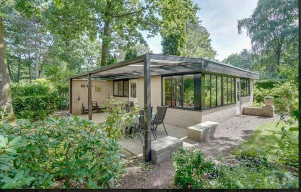 På billedet ses objektet heerlijk vakantie huis Lovely holiday home beliggende i byen Lanaken.