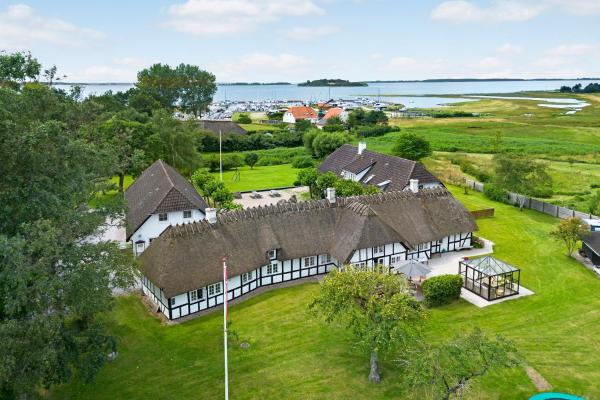 Nella foto è visibile l'oggetto Birkelygaard B&B situato nella città di Millinge.