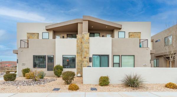 A la foto es mostra l'objecte Zion Experience at Escondido Resort situat a la ciutat de Washington.