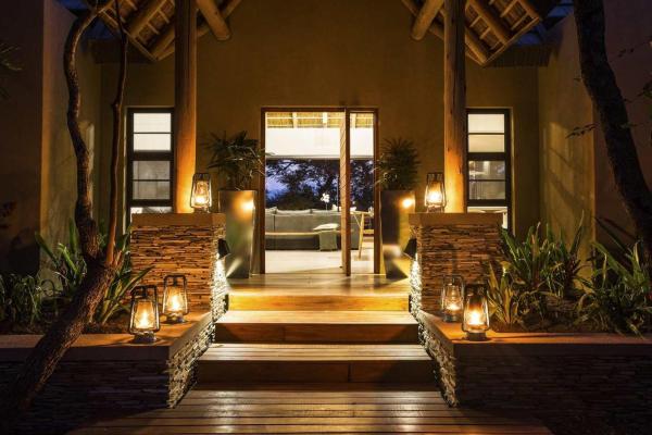 A la foto es mostra l'objecte Moya Safari Villa situat a la ciutat de Hoedspruit.