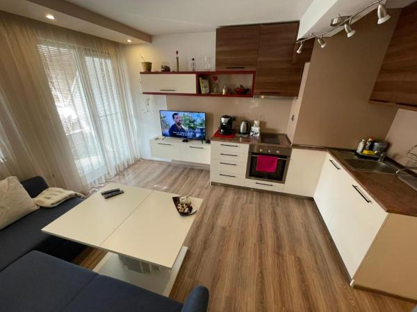 På billedet ses objektet Premium Nomad's Suite-Near Subway-Terrace beliggende i byen Sofia.