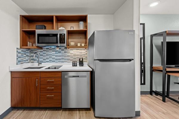 Everhome Suites Waco - Waco, TX