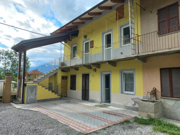 A la foto es mostra l'objecte alloggio Valsusa situat a la ciutat de Condove.