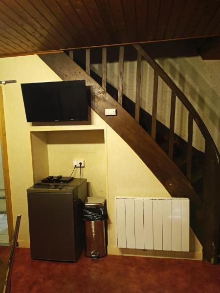 A la foto es mostra l'objecte F2 appartement de campagne situat a la ciutat de Mouchard.