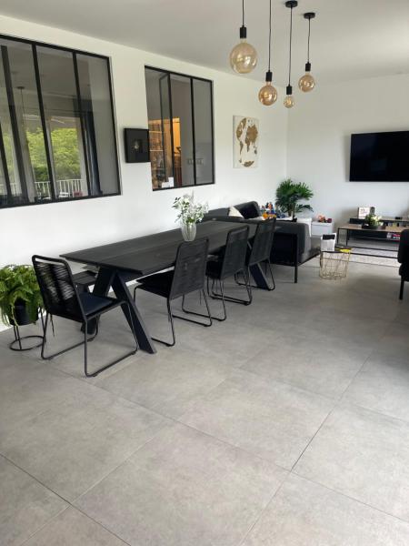 Auf dem Foto ist das Objekt Apparemment luxueux in der Stadt Biot zu sehen.