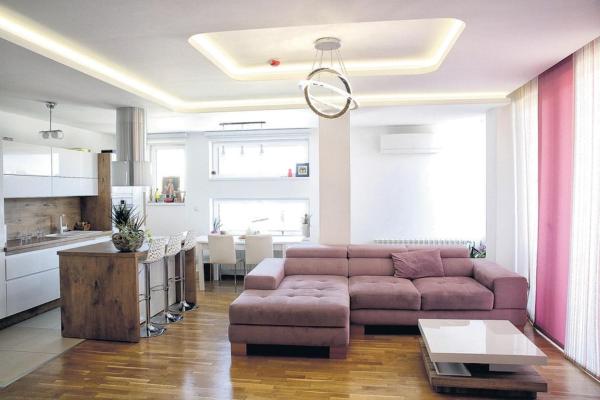 На фото показан объект 3BD Luxury Apartment in New Belgrade whit parking, расположенный в городе Novi Beograd.