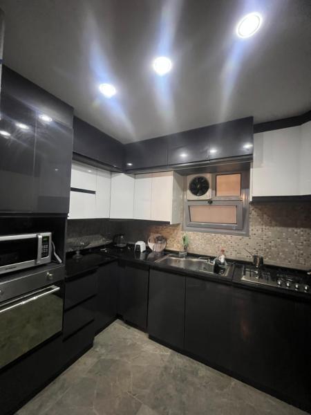 Appartement met 1 Slaapkamer — 95 m² - مدينتي