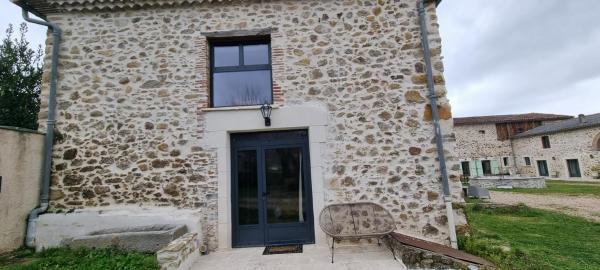 A la foto es mostra l'objecte La Métairie du Château, Elie situat a la ciutat de Aussillon.