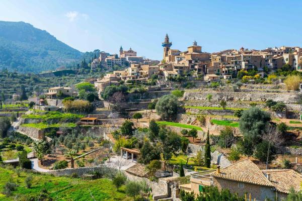 En la foto se muestra el objeto Alt Son Lliure beautiful village house in Valldemossa ubicado en la ciudad de Valldemossa.