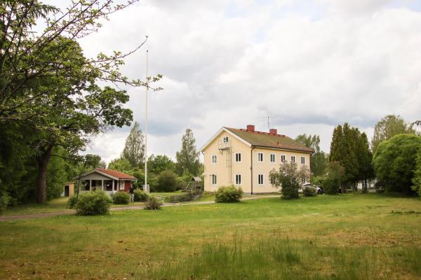 На фото показан объект Pintro B&B, расположенный в городе Gustavsfors.