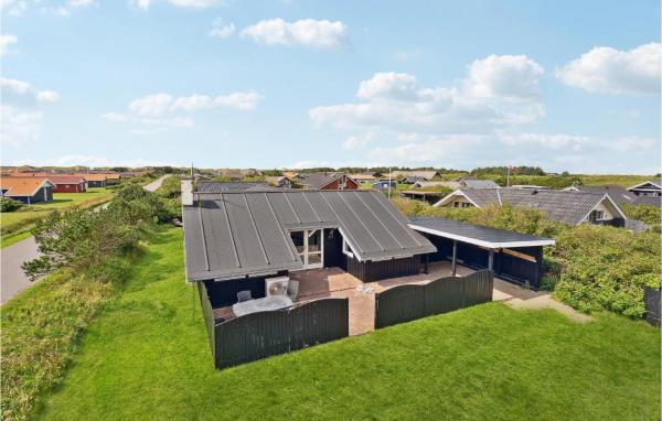A la foto es mostra l'objecte Nice Home In Harboøre With Sauna situat a la ciutat de Harboør.
