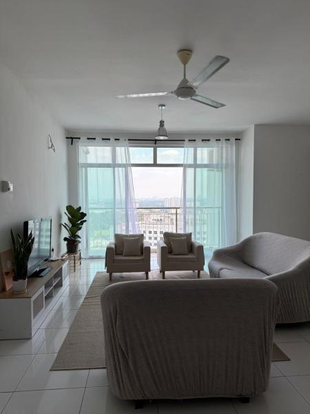 Spacious Flat with Breakfast Wifi 3 Free Parking at Seksyen 7の写真2