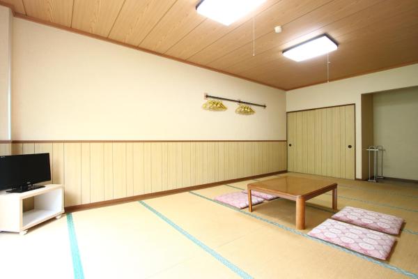 Фотография 7: スポーツインみはらし