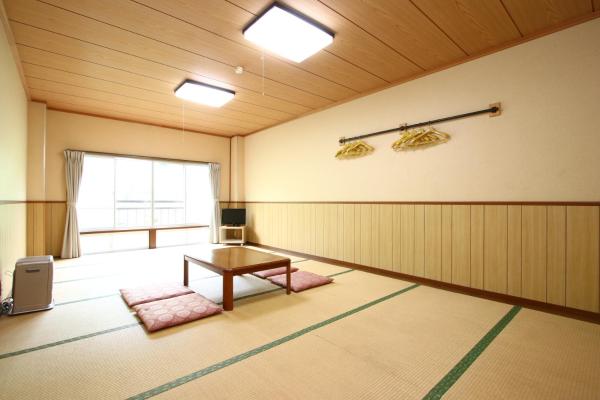 Фотография 9: スポーツインみはらし