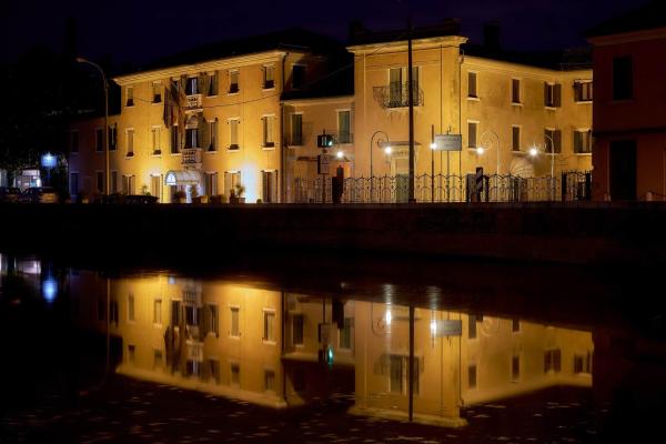 Na fotografii je vidět objekt Hotel Riviera dei Dogi nacházející se ve městě Oriago.