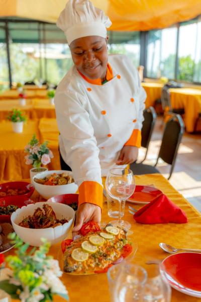 Mua Hills Tented Camp