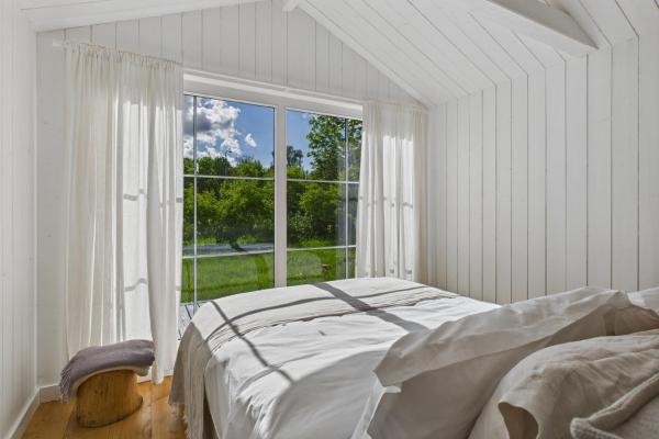 På billedet ses objektet Ragnar Glamp Kuldiga Lux beliggende i byen Veldze.