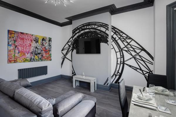 På billedet ses objektet The Coaster Loft Apartments by STAMP SA beliggende i byen Blackpool.