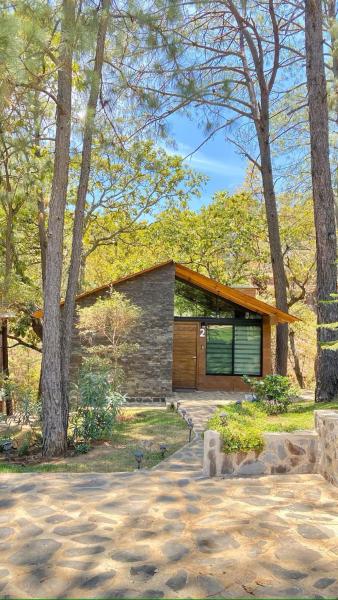 写真にはマサミトラ市にあるCabaña De Lujo con Jacuzzi a 10 min del Puebloが写っています。
