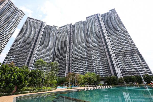 Stylish M Vertica 4 Bedroom Walk to MRT Velocity Mall, Kuala Lumpur