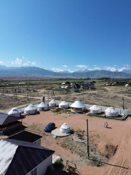 Guest House And Yurt Camp "Ailuu" - 吉爾吉斯